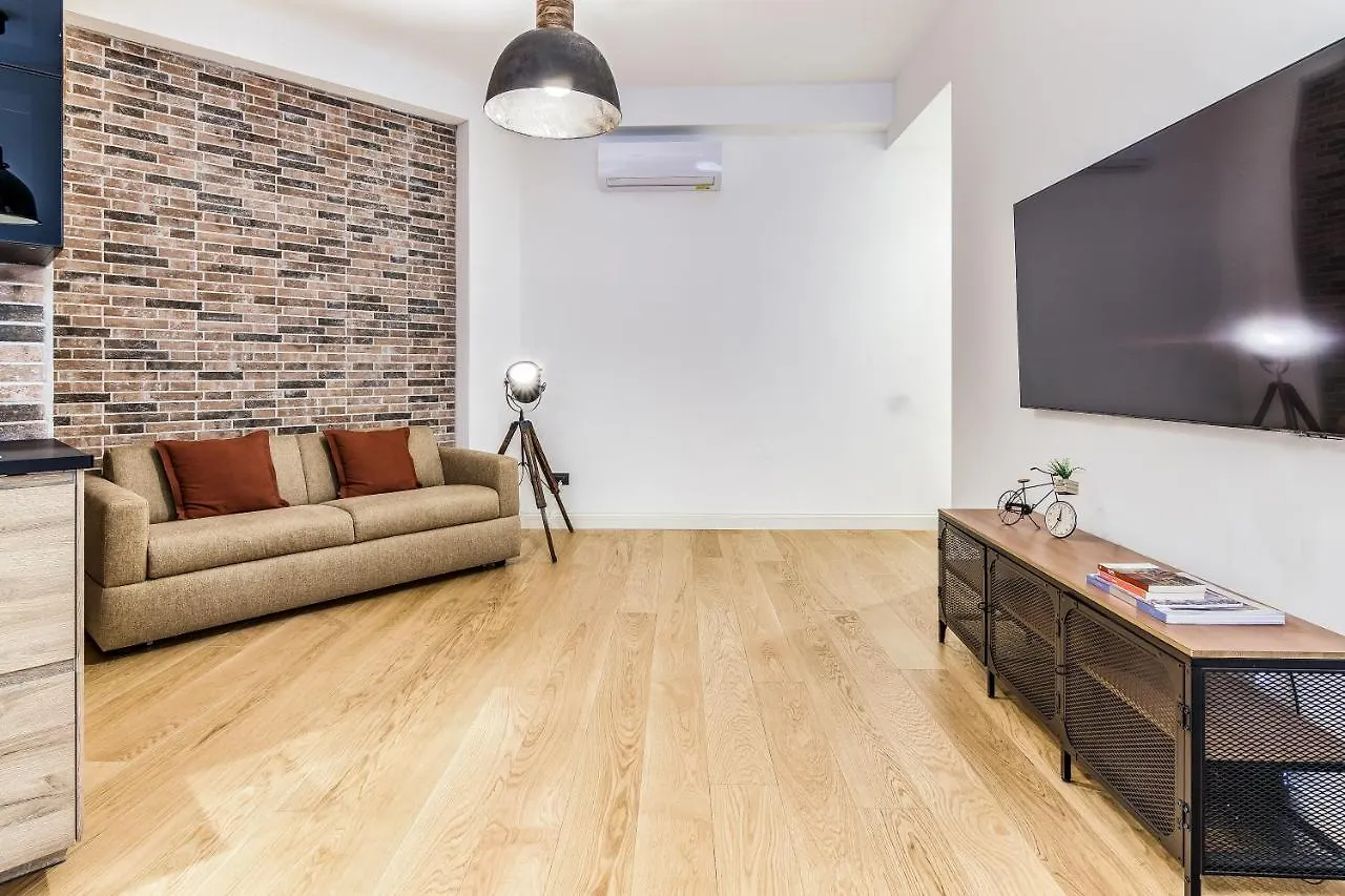 מילאנו Beplace Apartments In San Babila איטליה