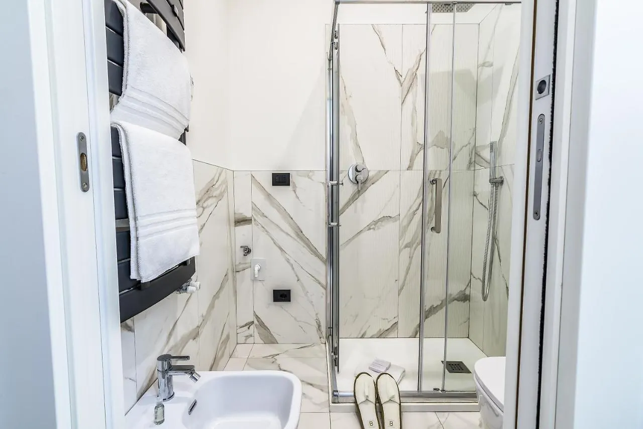 Beplace Apartments In San Babila Milan 0*,